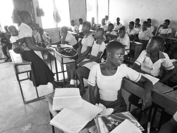 Koolitunnid Mustas Aafrikas