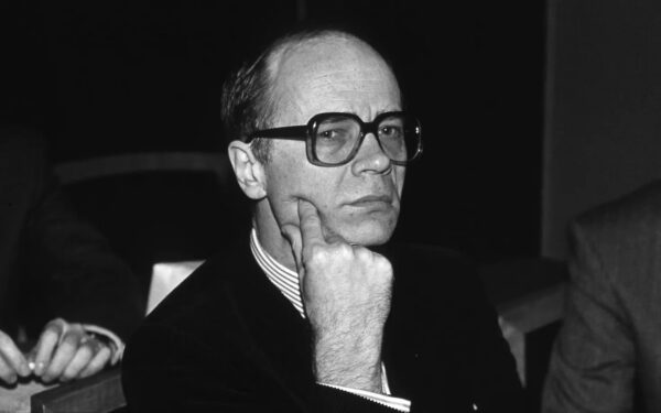 Sissejuhatus patafüüsikasse